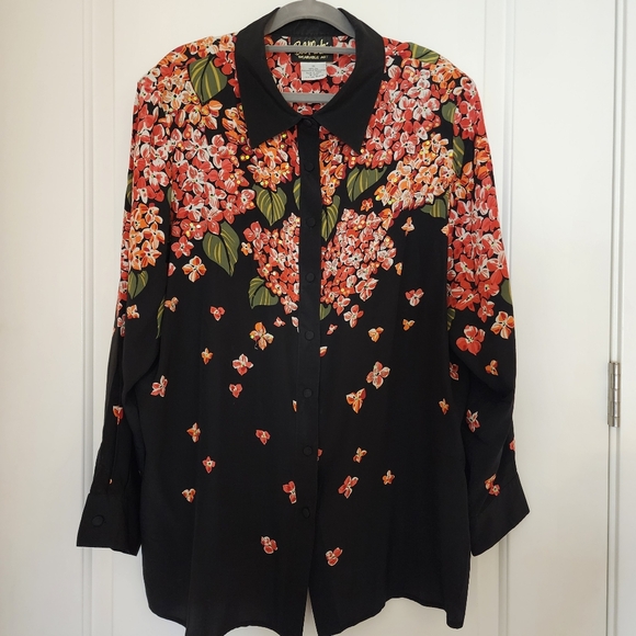 Bob Mackie Red and White Floral Silk Blouse - Picture 1 of 3